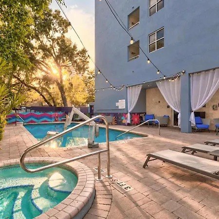 Hampton Inn Miami-Coconut Grove/Coral Gables-3