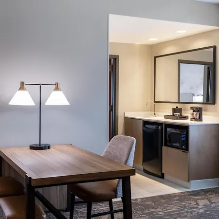 Embassy Suites By Hilton Albuquerque-3