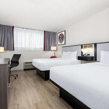 Ramada By Wyndham Tulsa Broken Arrow-3