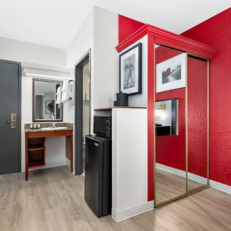 Ramada By Wyndham Tulsa Broken Arrow-2