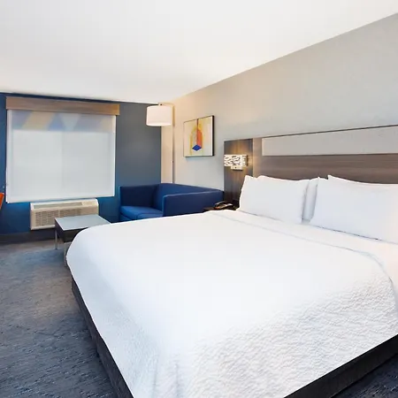 Holiday Inn Express Hotel & Suites - Belleville Area By Ihg-3