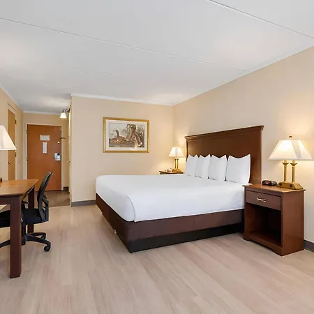 Skyline Hotel Lake George-3