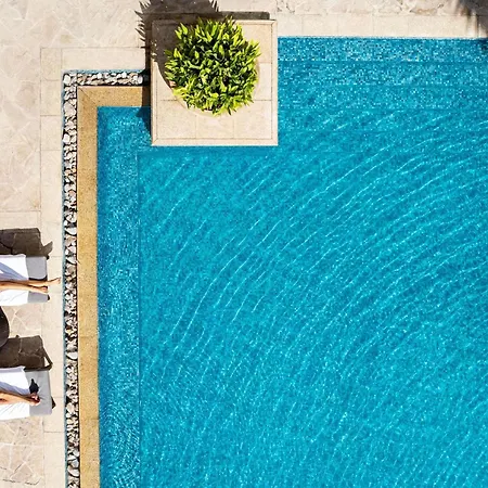 Sofitel Abu Dhabi Corniche-3
