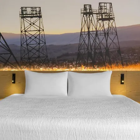 Best Western Plus Butte Plaza Inn-2