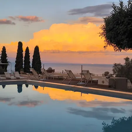 Residence Terra Rossa Taormina-2