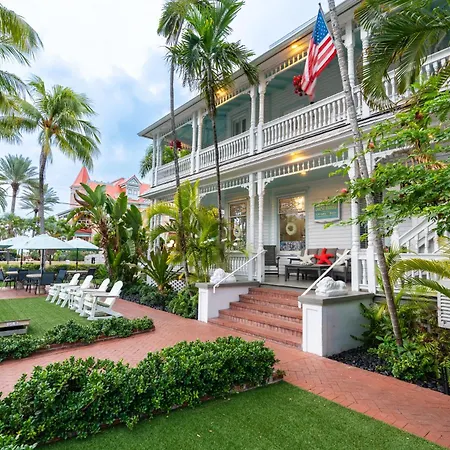 Southernmost Point Guest House & Garden Bar-2