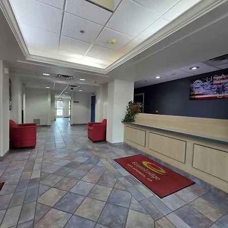 Econo Lodge-2