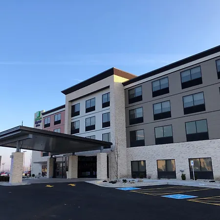Holiday Inn Express & Suites Racine By Ihg-2
