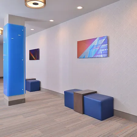 Holiday Inn Express & Suites Houston E - Pasadena-3