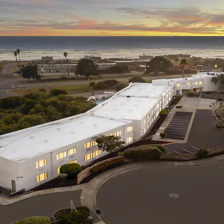 Hampton Inn San Simeon Cambria-3