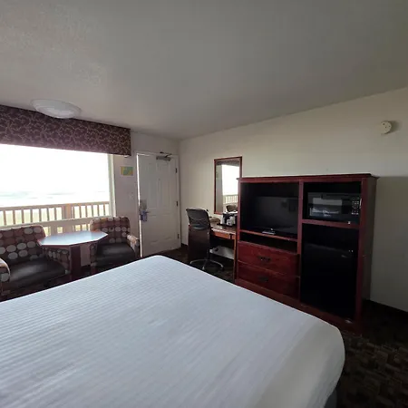 Seagrass Oceanfront Inn-3