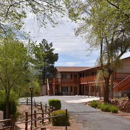 Terrace Brook Lodge-2