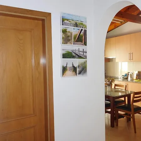 Dinas Guesthouse-3