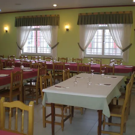 Hostal Catro Ventos-2