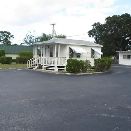 Royal Palms Motel-3