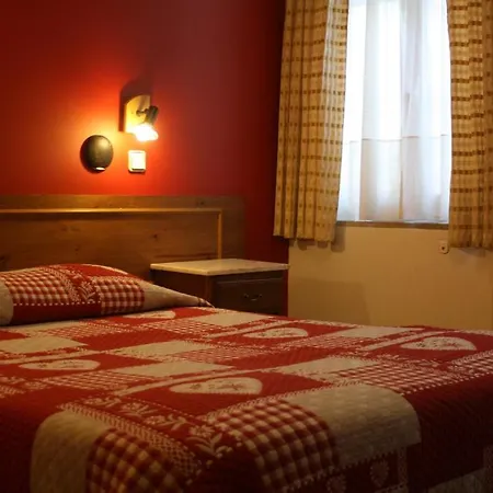 Duas Nacoes Guest House-3