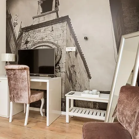 Spalatum Boutique Suites-3