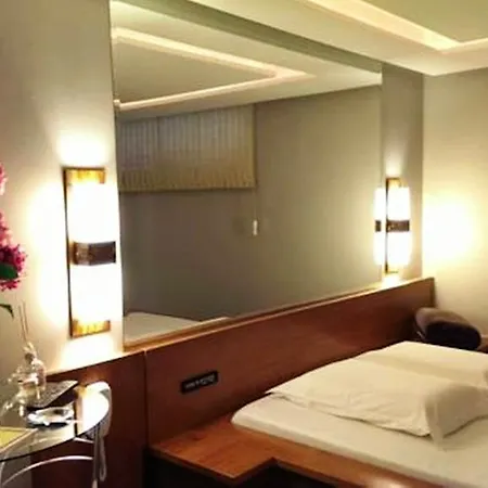 Motel Cisne Blumenau (Adults Only)-3