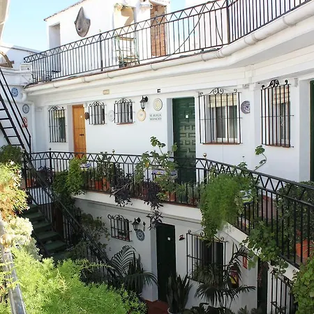Hostal El Patio-2