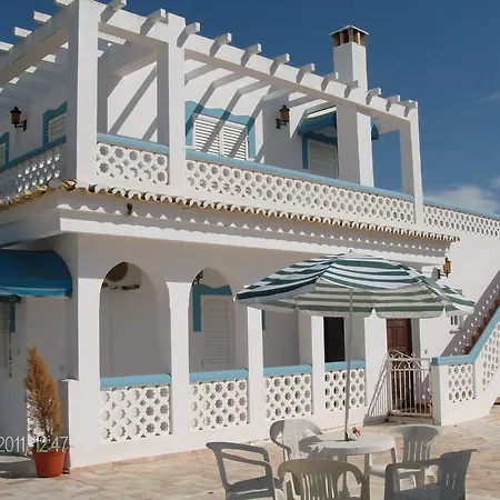 Vila Sodre Guest House-2