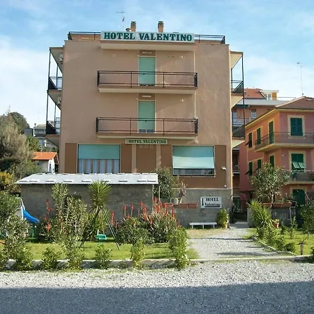 Hotel Valentino-3