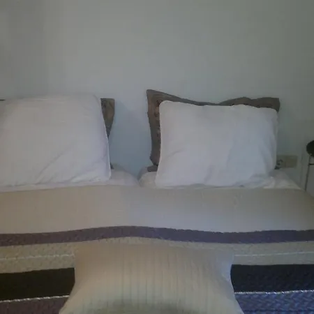 Villa Cornelia Bed & Breakfast-2