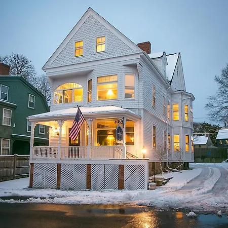 Chart House Inn-2