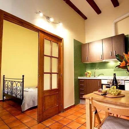 Plaza Real Apartments-2