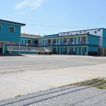 Royal Court Motel-2