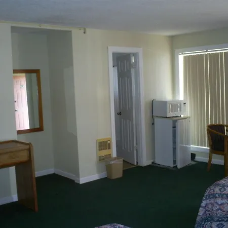 Crestview Inn-2