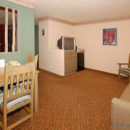 Comfort Suites Taos-2
