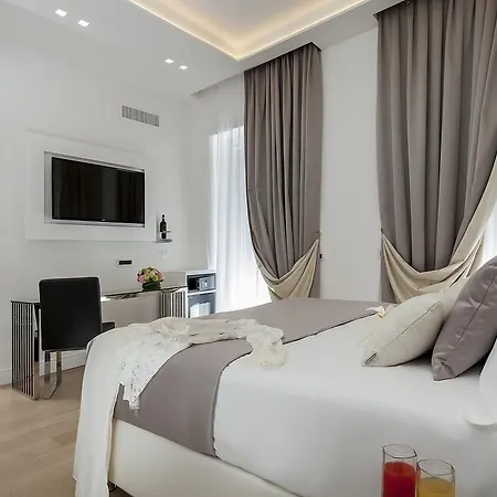 Vatican Style Suite-3