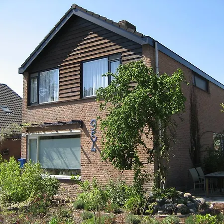 Bed&Breakfast De Mozaiektegel Uden-3