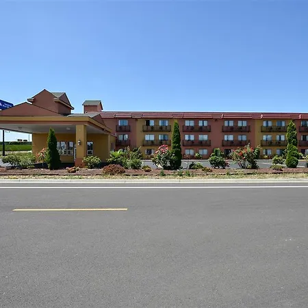 Capital Inn & Suites-3