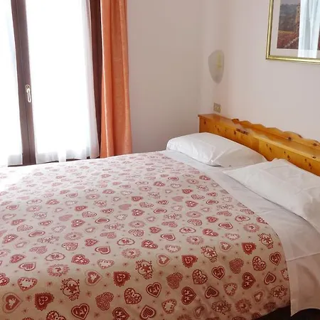 Hotel Piccolo Mondo-3