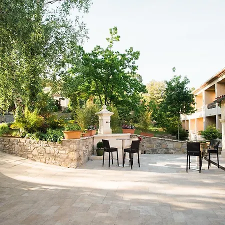 Logis Hotel Restaurant La Porte des Cévennes-2