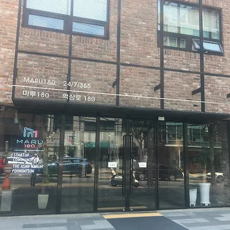 MTT Guest House-2
