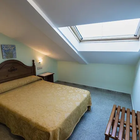 Hostal O Camouco-2