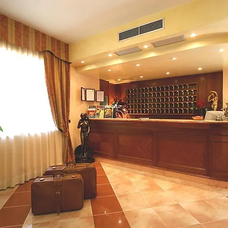 Hotel Villa Luca-2
