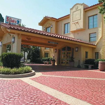 Baymont By Wyndham Tulsa Broken Arrow-2