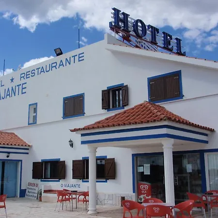 "O Viajante" Low Cost Hotel-3