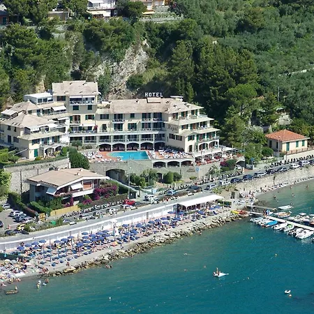 Royal Sporting Hotel-2