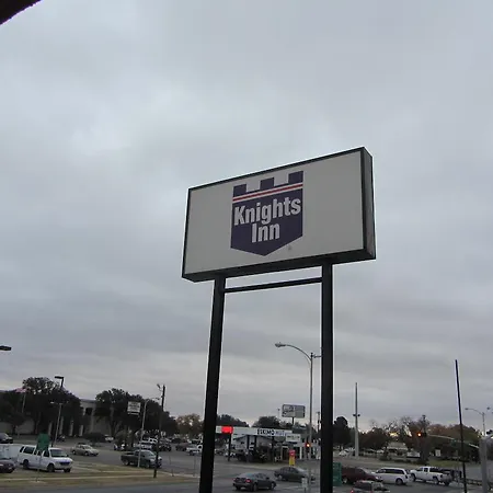 Knights Inn San Angelo-2