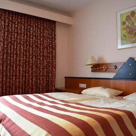 Hotel Exquisit-2