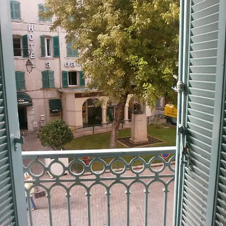 Little Palace-2