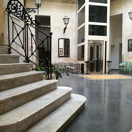 Palazzo Giaracà-2