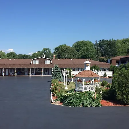 Lockport Inn And Suites-2