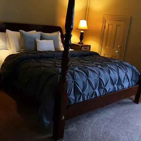 The Mansion Inn-2