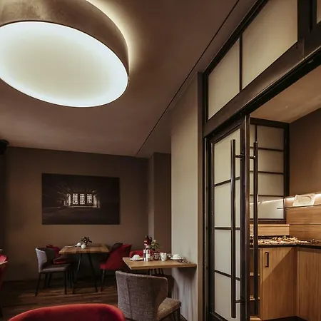 Alexxanders Hotel & Boardinghouse, Restaurant-2