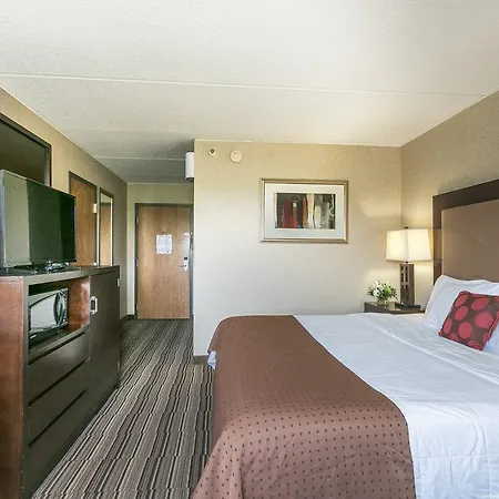 Mankato City Center Hotel-3
